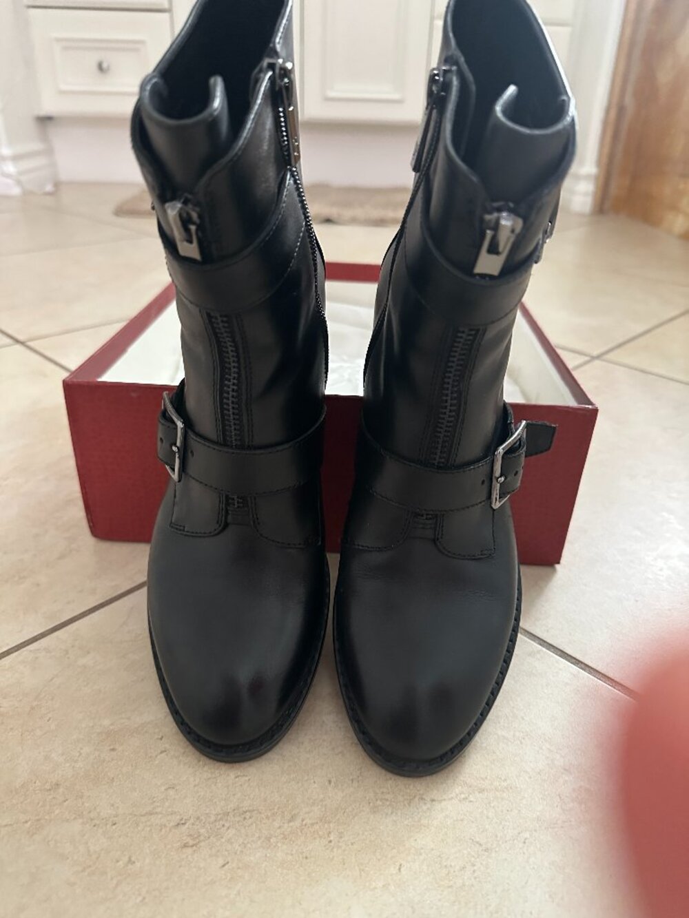 Donald J. Pliner Dusten Black Leather Double Buckle Moto Ankle Boots Size 7